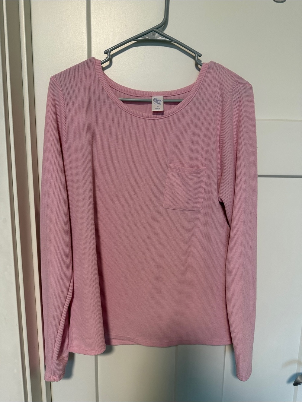 Soft Pink Waffle Long-Sleeve Tee with Chest Pocket - Women's